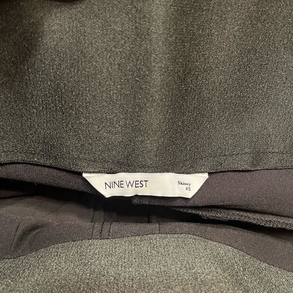 Nine West Black Mid Rise Skinny Stretch Pants Size XS - Picture 10 of 11